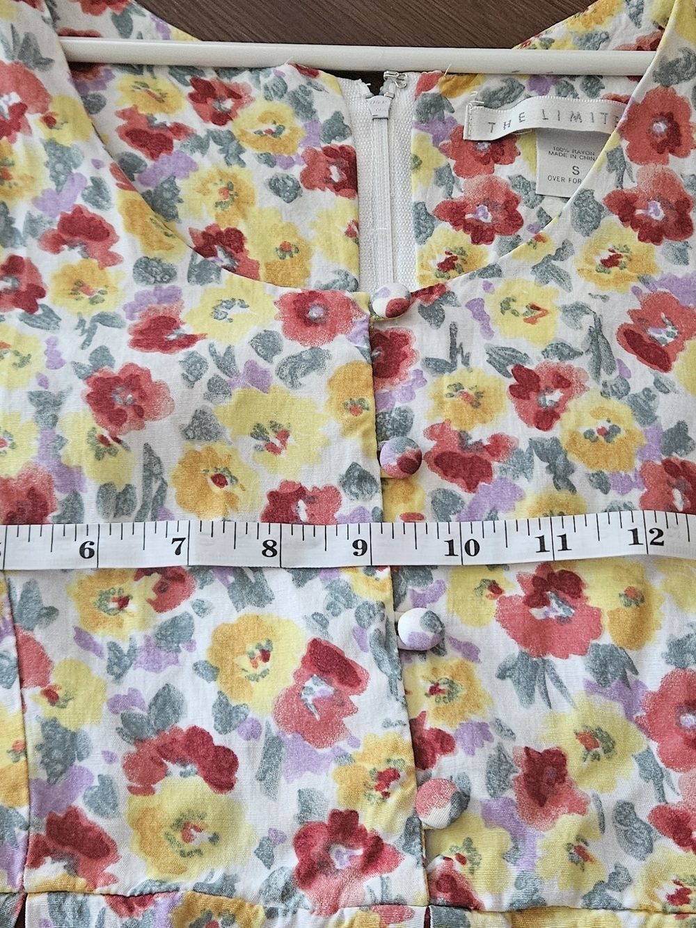 The Limited Floral Rayon Dress/Romper - Summer Yellow, Red & Lavender Blooms. - Picture 5 of 6